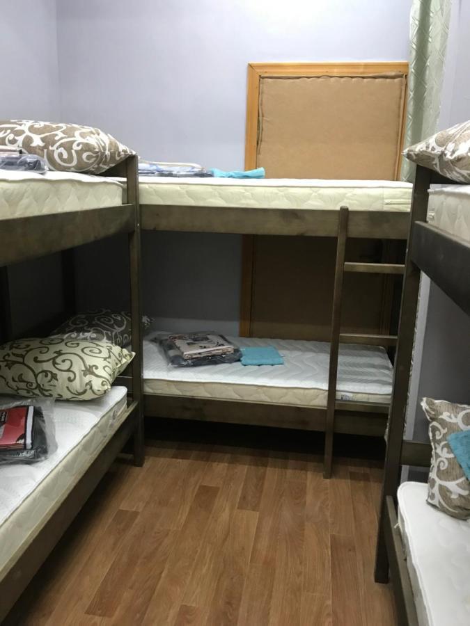 Ararat-Demeevskaya Hostel Kiev Esterno foto