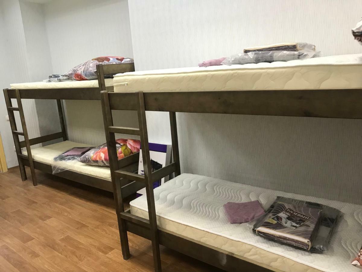 Ararat-Demeevskaya Hostel Kiev Esterno foto